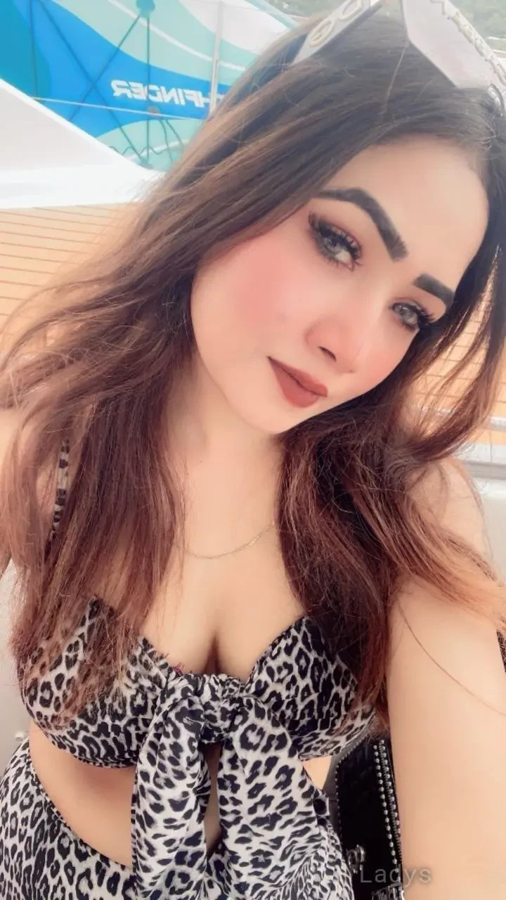 Free Hotel and Home Delivery Available For Amlidih Call Girls